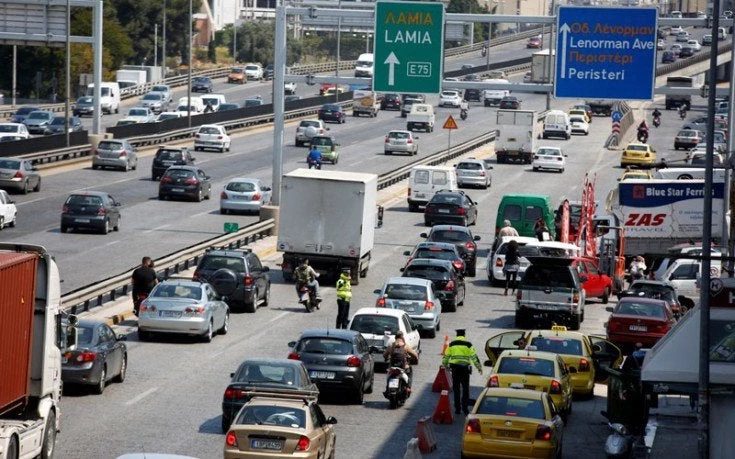 Νέος ΚΟΚ: Τι αλλάζει για τις νταλίκες, τα φορτηγά και τα λεωφορεία στις εθνικές οδούς